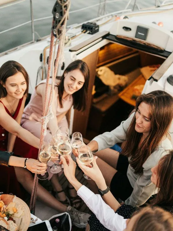 Bachelor/Bachelorette - Luxury travel Vilu